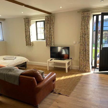 Potcote Farm Stables Accommodation Spots Stable Towcester Exterior foto